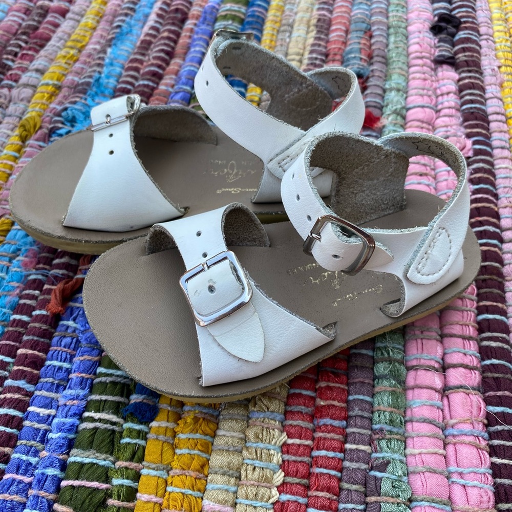 Salt Water Sandals "Surfer" Toddler sz 6 White Leather